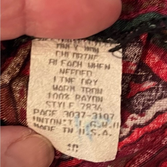 Vintage Paisley Print Women's Skirt – Red & Pink (Size 10) ❤️💖 - Picture 3 of 7